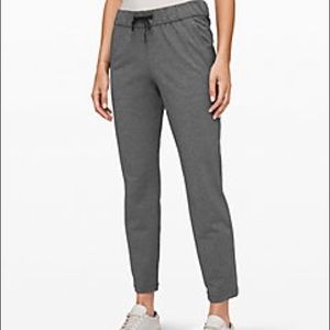 Lululemon On the Fly 7/8 Pants